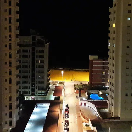 アパート Mirador カルプ